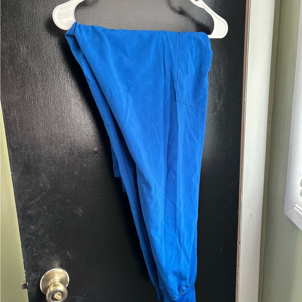 Med Couture Maternity Jogger Pants - Small